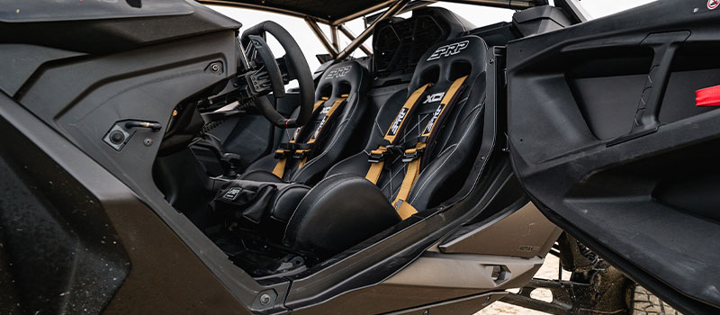 Off-Road and UTV Harnesses for Maverick R